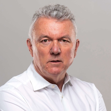 Headshot-Stan-2506031